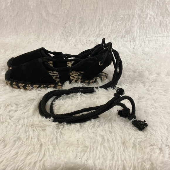 & OTHER STORIES WOMEN FLAT BLACK LACE UP ESPADRILLE SANDALS . SIZE-7 - Picture 10 of 11